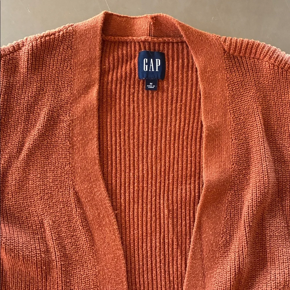 GAP Warm Brown Knit Sweater Gap Women's M Long Sleeve  Waist Coat Classic Style - Picture 8 of 16